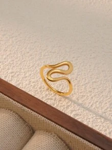 A Stylish And Minimalist Asymmetrical Arc-Shaped 18K Gold-Plated Stainless Steel Ring, Suitable For Women To Wear At Parties Or In Daily Life, Or As A Gift For Valentine's Day Valentines,Mom,Mother,Mother's Day,Gift - Yellow Gold - View 7