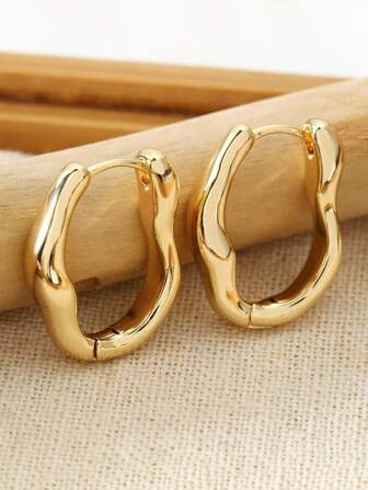 1 Pair/2Pcs Minimalist Elegant Metal Gold Asymmetrical Geometric Circle Hoop Earrings, Suitable For Women Everyday Wear