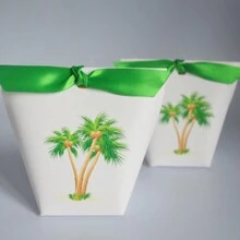 10pcs Saudi Arabia National Day Design Palm Tree Pattern Gift Box, 6x6x10cm, Ideal For Saudi National Day, Perfect For Candy, Chocolate, Cookies - White - View 4