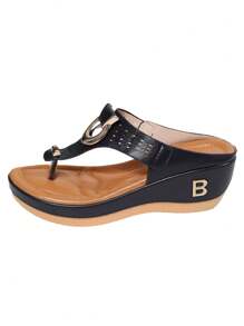 Women's Wedge Flip Flops, Stylish Hollow Platform Slide Sandals, Fashion Summer Outdoor Beach Vacation Shoes