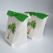 10pcs Saudi Arabia National Day Design Palm Tree Pattern Gift Box, 6x6x10cm, Ideal For Saudi National Day, Perfect For Candy, Chocolate, Cookies - White - View 10