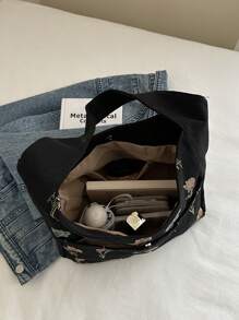 Quilted Floral Pattern Women's Xi Shoulder Bag - Black - View 8