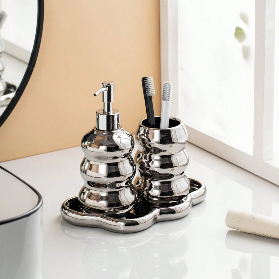 LIVEHOUSE 3 件套陶瓷浴室配件套装，配有托盘、乳液分配器和玻璃杯，为您带来奢华的沐浴体验 家居浴室装饰 浴室配件 浴室收纳 夏季返校收纳 - 銀色 - 查看 1