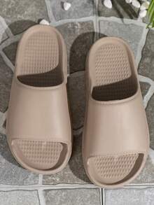 Men's Flat Thick Soft Bottom Simple Fashion Flip Flops, Beach Slippers - Beige - View 5