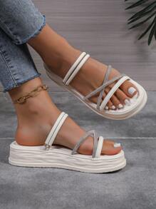 Women's Simple Solid Color Beige Thick Bottom Flat Sandals Suitable For Outdoor Summer Wear - Beige - View 4