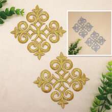2 piezas Parche bordado calado en dorado con respaldo adhesivo para decoración de ropa - Dorado - Ver 1