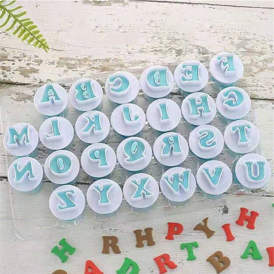 Mayúsculas y minúsculas Letras inglesas, Números Molde de pastel de fondant de silicona, Sello de prensa de primavera para galletas, Herramienta para hornear en la cocina del hogar y Decoración de pasteles