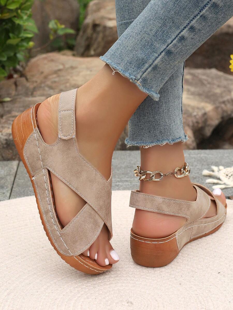 Sandalias romanas de estilo europeo y americano para mujer, sandalias informales con punta abierta y gancho y bucle para playa, novedad de verano 2024