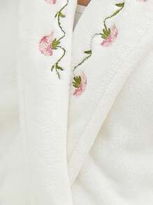 1pc Solid Color Embroidered Robe For Women *Please Refer To Size Chart When Ordering* Teen Bath Robe, Super Absorbent And Soft Coral Fleece For Sauna, Beach, Pool, Bathroom Back To School - Multicolor - View 8