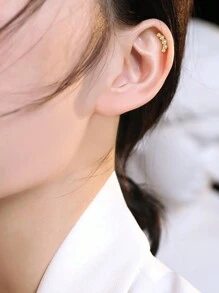 CIZME 1PC Gold Cubic Zirconia Cartilage Earrings, Lip Rings, Stud Piercing Jewelry For Cartilage/Tragus/Helix/Conch, Stainless Steel Helix Tragus Cartilage Earring For Women, 16G 20G Cartilage Earring, Helix Earrings Flat Back Cartilage Helix Conch Piercing Jewelry For Women, 16G 20G Tragus Earrings For Women, Flat Back Cartilage Earring Stainless Steel, Flat Back Stud Earrings Labret Conch Helix Cartilage Tragus Piercing Jewelry