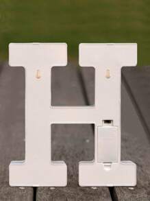 Decorative Letters With Bluelander LED Lights (AA Batteries Included) - H - 查看 3