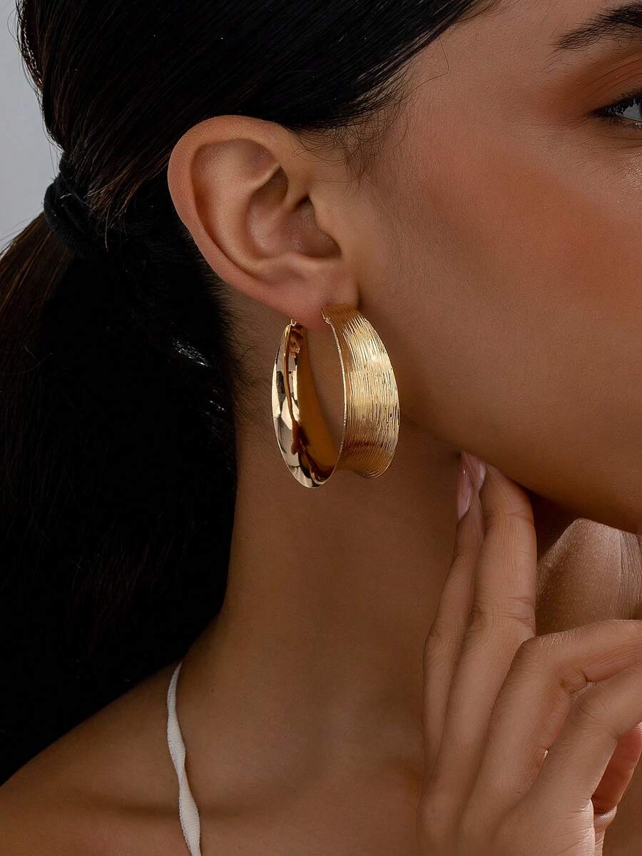 Latest Fashion Earrings For Women, Versatile - Yellow Gold - View 1