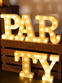 Decorative Letters With Bluelander LED Lights (AA Batteries Included) - R - 查看 4