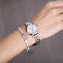 4 cái/bộ Đồng hồ đeo tay nữ sang trọng Vòng tay vàng bạc Ms Quà tặng cho mẹ và cô ấy - Vàng - Xem 4