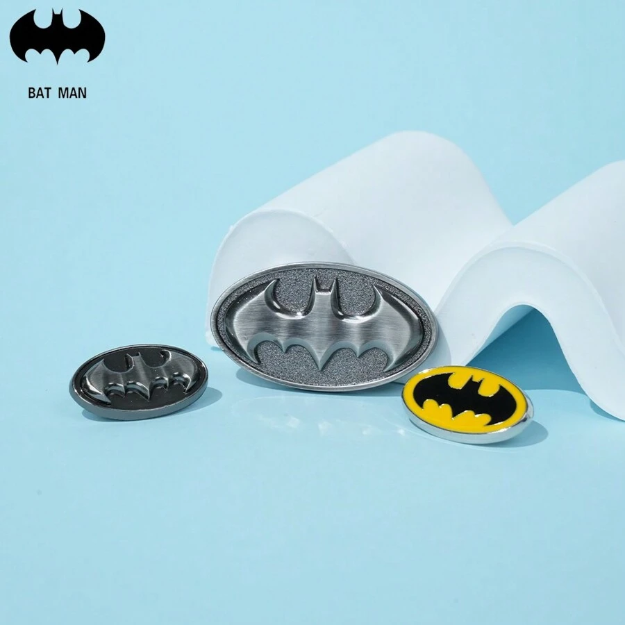 官方授权徽章收藏版豪华铝制 - 翻领别针新奇珠宝金属趣味礼物，可作为生日礼物和返校季礼物 - 白色 - 查看 1