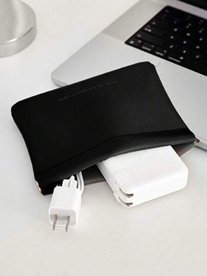 1个数据线收纳包，自动闭合，有线耳机随身包，电源充电器包，便携式收纳包，旅行整理包，小型旅行线缆整理包，旅行必备品，旅行配件，手机线缆整理充电器包，办公必备数码包，线缆相机包，电子数据线整理收纳包，移动电源保护套，钱包式旅行相机包，男女圣诞礼物，教师必备用品，防水轻便大容量便携配件