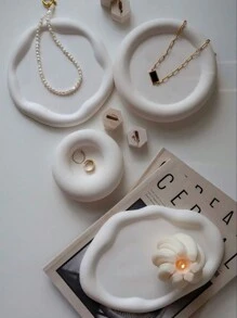 1 Khuôn đúc chìa khóa bằng bê tông hoặc thạch cao DIY Khuôn khay silicon hình đám mây sóng bất đối xứng để làm đồ thủ công bằng nhựa hoặc trang trí nhà cửa - trắng - Xem 3