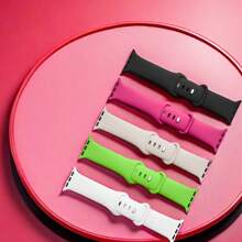 متعدد الألوان