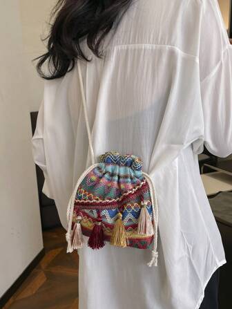 Mini Tassel Bucket Bag, 2024 New Fashion Vintage Versatile Crossbody Shoulder Bag, Random Tassel Color