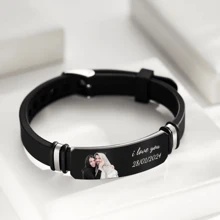 Bracelet commémoratif personnalisé avec photo gravée pour homme. Cadeau style noir, mode automne, vintage, épuré, personnalisé de manière unique. Cadeau idéal pour lui, petit ami, papa, famille, ami, fils, grands-parents pour anniversaire, Saint-Valentin, fête des pères, remise de diplôme, port quotidien, bal de promo