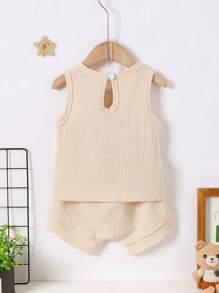 Baby Boy Fashionable Casual Summer Set Of Textured Fabric Pocketed Vest & Shorts