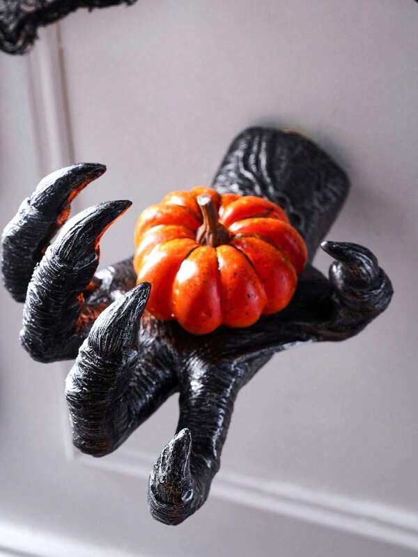 1 pieza Colgante de resina con forma de garra y ojo para decoración de pared o como accesorio para disfraces, almacenamiento de collares y joyas, decoración de garra de mano de resina negra y plateada para Halloween, diseño de terror como adorno colgante para decoración personalizada del hogar, decoración del hogar, decoración de la habitación, decoración de pared