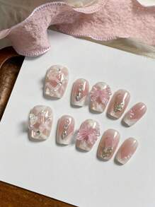 10 件手工制作的梦幻蝴蝶，清新炫彩 3D 猫眼，营造出适合美甲的氛围。派对包含一块果冻和一把美甲夹，按压式美甲用品，美甲 - 彩色 - 查看 3