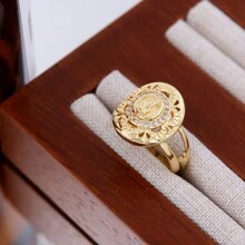 1入組多款風格聖母像金戒指，18K電鍍銅製，鑲嵌立方氧化鋯，適合女性日常佩戴，精緻簡約