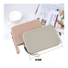 时尚大容量防水、防汗、防油硅胶拉链化妆包，可作零钱包、口红包、钥匙包、洗漱包；多功能便捷，适合旅行和收纳化妆刷，硅胶化妆收纳包，旅行洗漱包，必备礼品，拉链配件，美甲包，化妆包，化妆包，圣诞礼物，收纳袋，旅行，女士旅行必备，收纳袋，手拿包/小手提包，化妆品收纳包，化妆品整理包，收纳袋，刷子架，迷你收纳袋，大容量收纳袋，女士礼物，圣诞礼物，女士礼物创意