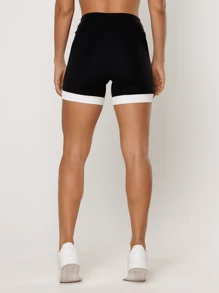 LOT FITNESS Women Sports Shorts - 黑色 - 查看 2