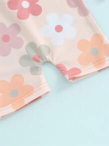 Ensemble de 2 pièces de maillots de bain pour bébé fille avec motif de coquillage, un rashguard à manches longues et un chapeau de soleil à larges bords pour la plage