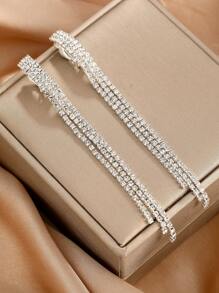 2 szt. Nowy srebrny odcień przesadzone modne kolczyki z frędzlami na klipsie ozdobione kryształkami dla kobiet, odpowiednie na wesela