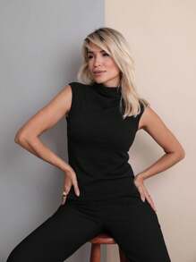 Women Two-Piece Outfits - 黑色 - 查看 1