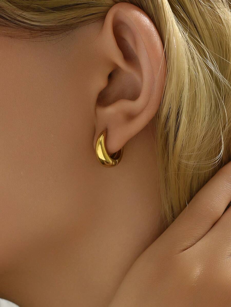 1pair Fashionable Stainless Steel Glossy Earrings For Women, Vintage & Classic Design Suitable For Wedding, Anniversary, And Daily Wear