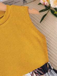 Set da due pezzi per ragazze pre-adolescenti, composto da top senza maniche a costine e pantaloni a gamba ampia con stampa all-over, outfit estivo casual e confortevole - Giallo - Visualizzare 5