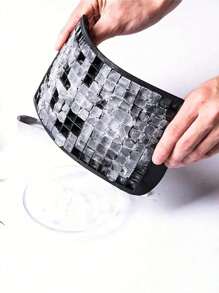 1pc,160格硅胶冰块,冷冻迷你冰格,硅胶折叠冰模,破冰器冰格托盘小方模,家用速冻制冰机夏季必备硅胶制冰机,厨房配件 - 彩色 - 查看 3