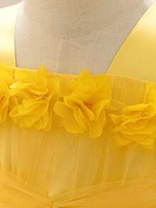 Baby Girls' Solid Color Mesh Sleeveless Wide Strap 3D Floral Elegantc Flower Girl Dress For Wedding Party, Headband Not Included - Yellow - View 5