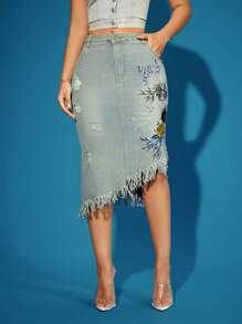 Women's Fashionable Mid-Length Denim Skirt With Embroidery And Washed Design - Light Wash - View 5