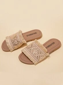 1 双夏季畅销款米色儿童防滑拖鞋舒适柔软简约米色平底女童3-12岁凉鞋拖鞋适合室内外日常度假休闲沙滩白色编织金黑边流苏设计绑带设计拖鞋