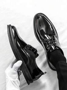 New Men's Dress Shoes, Solid Color, Fashionable, Suitable For Weddings, Banquets, And Casual Wear, Fashionable And Versatile, Non-Slip, Wear-Resistant, Patent Leather Loafers, White Shoes