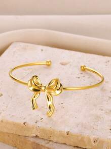 1 Pc Fashion Bow Open Bracelet For Women Gold Color Stainless Steel Geometric Bracelet Birthday Party Jewelry Gift Valentines,Mom,Mother,Mother's Day,Gift
