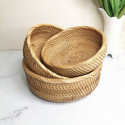 Vävd korg. Förvaringskorg. Picknick korg. Frukt korg. Grönsakskorg. Stationär förvaringskorg.
