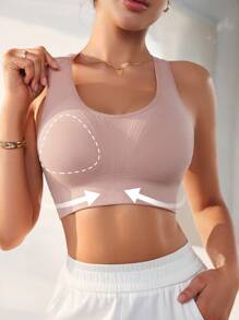 1入中空彈性高的無縫運動胸罩，為女性提供瑜伽/健身服裝支撐