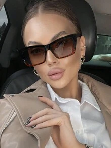 一副女士亚克力休闲猫眼时尚黑色太阳镜，适合夏季度假、户外活动和摄影 - 彩色 - 查看 2