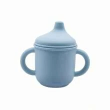 8 pezzi/set Stoviglie di alimentazione per bambini, piatti in silicone con base a ventosa, bavaglini regolabili, forchette, cucchiai, tazza per snack e tazza per paglia in silicone
