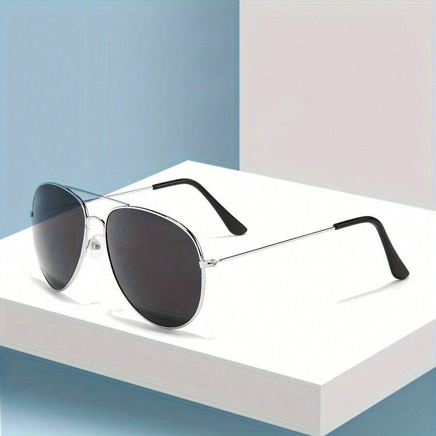 1 Pair Unisex Fashion Metal Oval Frame Casual Outdoor Fashion Glasses - 3025 Silver Black - View 1