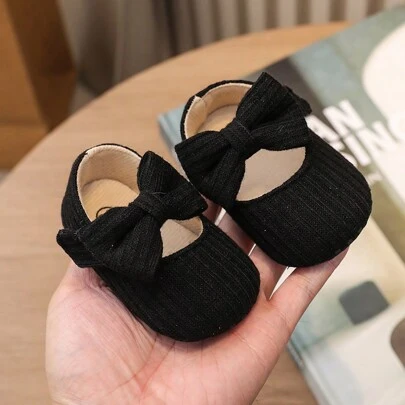 1pair Girls' Bowknot Knitted Fabric Shoes With Strap Design, Cute And Suitable For Spring And Autumn Seasons