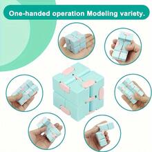 (4pcs)Decompressor Fidget Toy Bag Pocket Flip Cube Marble And Mesh Fidget Marble Sensory Toy Infinite Cube Astronaut Pushing Bubble Keychain Mini Bubble Pop