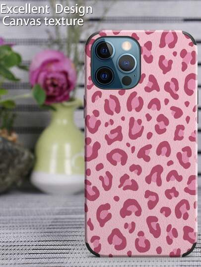 حافظة هاتف من الجلد المطلية يدويًا بنمط فهد الوردي المضادة للانزلاق متوافقة مع أجهزة آيفون