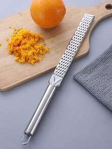 1 pièce Râpe portable en acier inoxydable avec manche long pour citron, chocolat, fromage et fruits, idéale pour le camping en plein air et une utilisation domestique - Argent - Voir 7